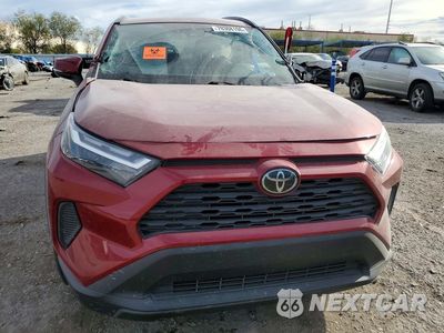 Piąte zdjęcie samochodu w środku: 2022 TOYOTA RAV4 XLE VIN:2T3W1RFV4NW222574 - miniatura