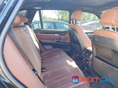 Zdjęcie 11 z 13 samochodu: 2015 BMW X5 XDRIVE35D VIN:5UXKS4C53F0J99117 - miniatura