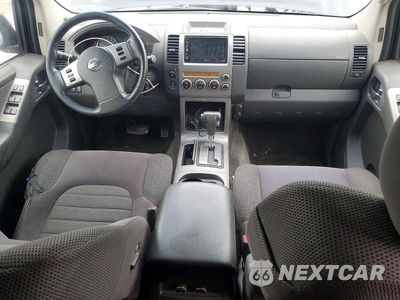 Zdjęcie 8 z 13 samochodu: 2005 NISSAN PATHFINDER XE VIN:5N1AR18W65C750075 - miniatura