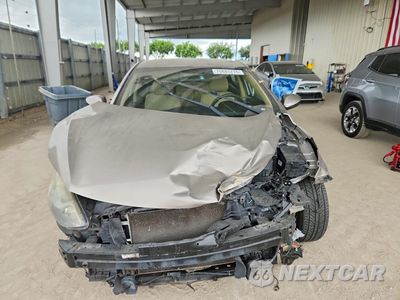 Piąte zdjęcie samochodu w środku: 2013 HYUNDAI ELANTRA GLS VIN:5NPDH4AE9DH247893 - miniatura
