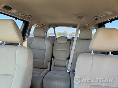 Zdjęcie 10 z 13 samochodu: 2014 HONDA ODYSSEY EX VIN:5FNRL5H46EB114242 - miniatura