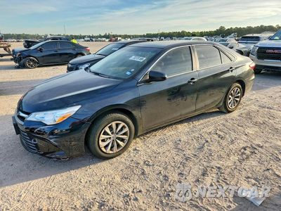 2015 TOYOTA CAMRY LE 4T4BF1FK6FR461471 - główne zdjęcie licytacji z USA - miniatura