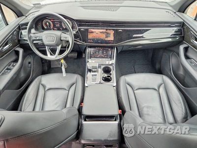Zdjęcie 8 z 13 samochodu: 2021 AUDI Q7 PREMIUM VIN:WA1AXAF78MD033556 - miniatura