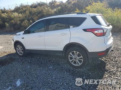 Drugie zdjęcie samochodu z przodu: 2018 FORD ESCAPE SEL VIN:1FMCU9HD0JUC97483 - miniatura
