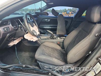 Zdjęcie 7 z 13 samochodu: 2015 FORD MUSTANG VIN:1FA6P8TH0F5399063 - miniatura