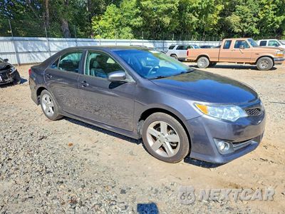 Czwarte zdjęcie samochodu z boku: 2014 TOYOTA CAMRY SE VIN:4T1BF1FKXEU841051 - miniatura