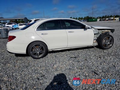 Trzecie zdjęcie samochodu z tyłu: 2020 MERCEDES-BENZ E 350 VIN:WDDZF8DB6LA747414 - miniatura