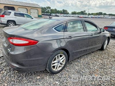 Trzecie zdjęcie samochodu z tyłu: 2016 FORD FUSION SE VIN:3FA6P0HD8GR332488 - miniatura