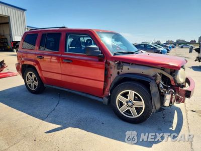 Czwarte zdjęcie samochodu z boku: 2008 JEEP PATRIOT SPORT VIN:1J8FT28W28D762393 - miniatura