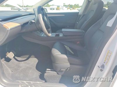 Zdjęcie 7 z 14 samochodu: 2024 TESLA MODEL Y VIN:7SAYGDEE5RA286405 - miniatura