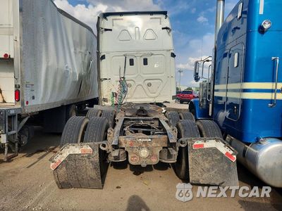 Zdjęcie 6 z 14 samochodu: 2016 FREIGHTLINER CASCADIA 125 SEMI TRUCK VIN:3AKJGLD53GSHA6861 - miniatura