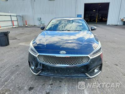 Piąte zdjęcie samochodu w środku: 2017 KIA CADENZA PREMIUM VIN:KNALC4J1XH5081992 - miniatura