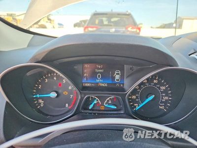 Zdjęcie 9 z 13 samochodu: 2017 FORD ESCAPE SE VIN:1FMCU0GD0HUD04620 - miniatura