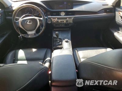 Zdjęcie 8 z 12 samochodu: 2013 LEXUS ES 350 VIN:JTHBK1GG6D2031192 - miniatura