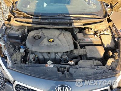 Zdjęcie 11 z 12 samochodu: 2016 KIA FORTE5 LX VIN:KNAFK5A8XG5647277 - miniatura