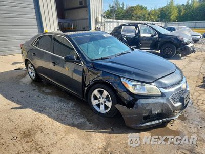 Czwarte zdjęcie samochodu z boku: 2015 CHEVROLET MALIBU LS VIN:1G11A5SLXFF139458 - miniatura