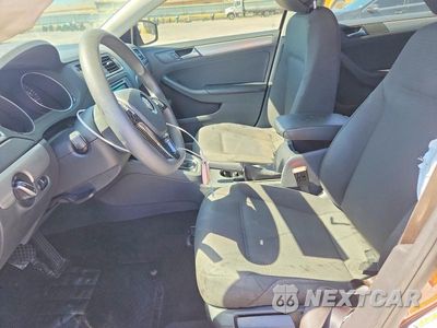 Zdjęcie 7 z 12 samochodu: 2016 VOLKSWAGEN JETTA SE VIN:3VWD67AJ3GM404849 - miniatura