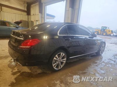 Trzecie zdjęcie samochodu z tyłu: 2019 MERCEDES-BENZ C 300 4MATIC VIN:55SWF8EB8KU289522 - miniatura