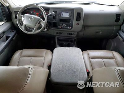 Zdjęcie 8 z 13 samochodu: 2014 NISSAN NV VIN:5BZAF0AA9EN161600 - miniatura