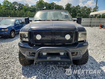 Piąte zdjęcie samochodu w środku: 2003 FORD EXCURSION LIMITED VIN:1FMNU43S63ED40674 - miniatura