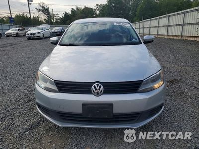 Piąte zdjęcie samochodu w środku: 2014 VOLKSWAGEN JETTA SE VIN:3VWD07AJ0EM269831 - miniatura