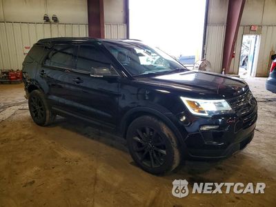 Czwarte zdjęcie samochodu z boku: 2018 FORD EXPLORER XLT VIN:1FM5K8D88JGC67714 - miniatura