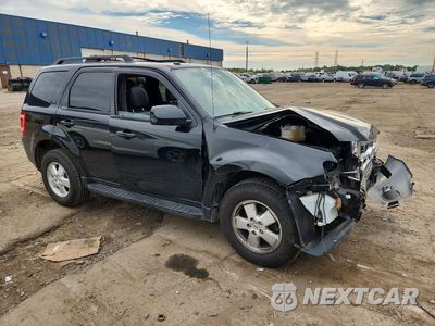 Czwarte zdjęcie samochodu z boku: 2012 FORD ESCAPE XLT VIN:1FMCU9DG5CKA54296 - miniatura