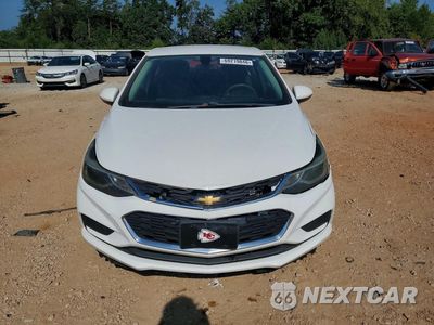 Piąte zdjęcie samochodu w środku: 2017 CHEVROLET CRUZE LT VIN:1G1BE5SM8H7243459 - miniatura