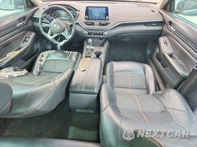 Zdjęcie 8 z 12 samochodu: 2019 NISSAN ALTIMA SR VIN:1N4BL4CV0KC202665 - miniatura