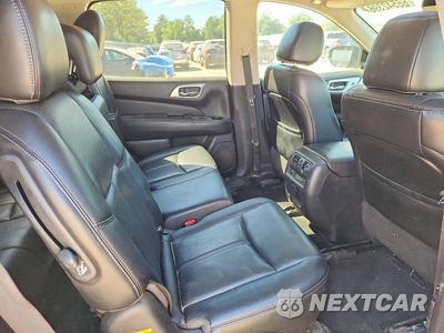 Zdjęcie 11 z 13 samochodu: 2017 NISSAN PATHFINDER PLATINUM VIN:5N1DR2MN3HC621957 - miniatura