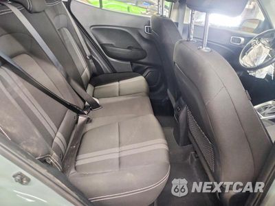 Zdjęcie 10 z 13 samochodu: 2025 HYUNDAI VENUE SEL VIN:KMHRC8A32SU398521 - miniatura