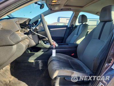 Zdjęcie 7 z 12 samochodu: 2017 HONDA CIVIC EX VIN:19XFC2F73HE232015 - miniatura