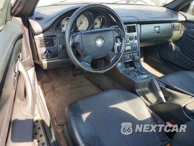 Zdjęcie 8 z 12 samochodu: 1999 MERCEDES-BENZ SLK 230 KOMPRESSOR VIN:WDBKK47F6XF100212 - miniatura