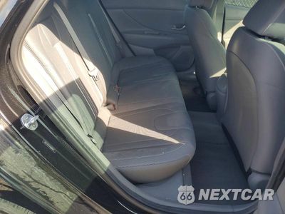 Zdjęcie 10 z 12 samochodu: 2022 HYUNDAI ELANTRA SEL VIN:5NPLS4AG4NH084439 - miniatura
