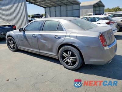 Drugie zdjęcie samochodu z przodu: 2011 CHRYSLER 300 LIMITED VIN:2C3CA5CGXBH557937 - miniatura