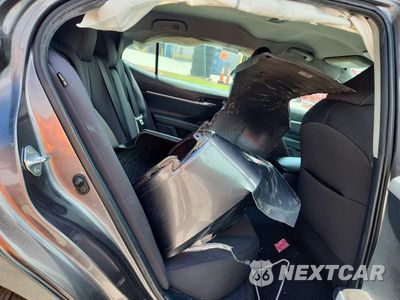 Zdjęcie 10 z 12 samochodu: 2022 TOYOTA CAMRY LE VIN:4T1C11AK0NU646652 - miniatura