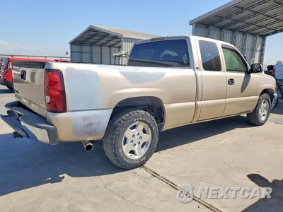 Trzecie zdjęcie samochodu z tyłu: 2005 CHEVROLET SILVERADO C1500 VIN:2GCEC19T151298134 - miniatura