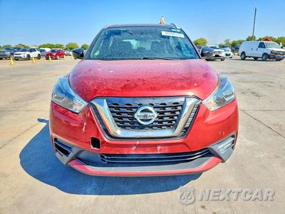 Piąte zdjęcie samochodu w środku: 2019 NISSAN KICKS SR VIN:3N1CP5CU3KL480029 - miniatura