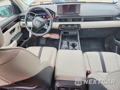 Zdjęcie 8 z 12 samochodu: 2026 HONDA PILOT EXL VIN:5FNYG2H43TB015518 - miniatura