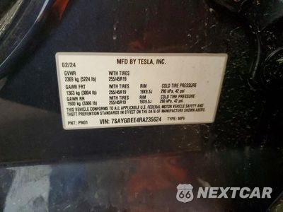 Zdjęcie 12 z 12 samochodu: 2024 TESLA MODEL Y VIN:7SAYGDEE4RA235624 - miniatura