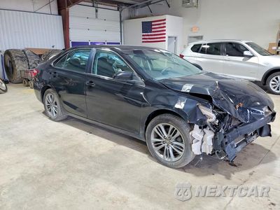 Czwarte zdjęcie samochodu z boku: 2017 TOYOTA CAMRY LE VIN:4T1BF1FK4HU275702 - miniatura