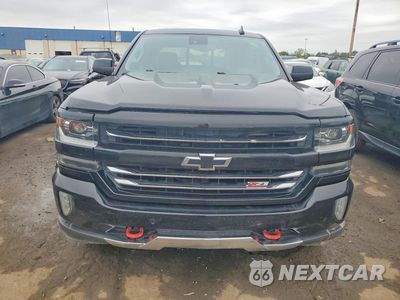 Piąte zdjęcie samochodu w środku: 2018 CHEVROLET SILVERADO K1500 LTZ VIN:3GCUKSEJ0JG146145 - miniatura