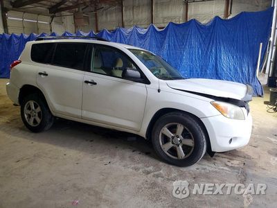 Czwarte zdjęcie samochodu z boku: 2006 TOYOTA RAV4 BASE VIN:JTMBK33V565004214 - miniatura