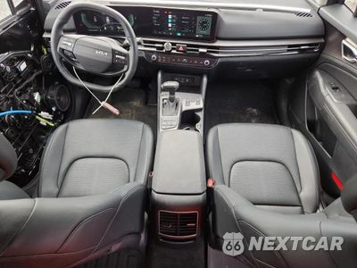 Zdjęcie 8 z 14 samochodu: 2026 KIA SPORTAGE EX VIN:5XYK33DF8TG440918 - miniatura