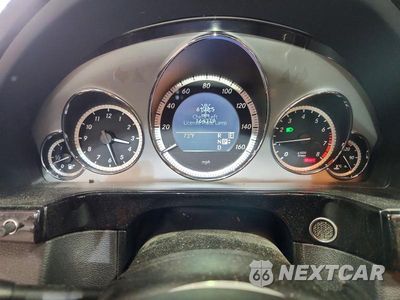 Zdjęcie 9 z 13 samochodu: 2011 MERCEDES-BENZ E 350 4MATIC WAGON VIN:WDDHH8HB2BA300643 - miniatura
