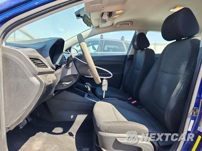 Zdjęcie 7 z 13 samochodu: 2019 HYUNDAI ACCENT SE VIN:3KPC24A30KE085097 - miniatura