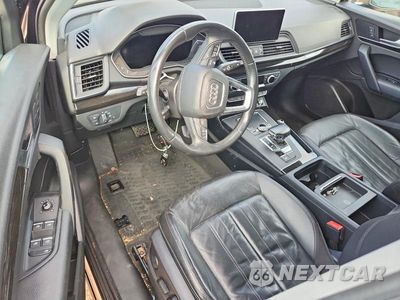 Zdjęcie 8 z 12 samochodu: 2018 AUDI Q5 PREMIUM PLUS VIN:WA1BNAFY8J2169759 - miniatura