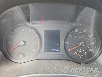 Zdjęcie 9 z 12 samochodu: 2019 KIA RIO S VIN:3KPA24AB7KE197846 - miniatura