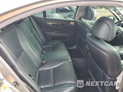 Zdjęcie 10 z 12 samochodu: 2017 LEXUS LS 460 VIN:JTHCL5EF3H5028645 - miniatura