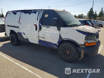 Czwarte zdjęcie samochodu z boku: 2011 CHEVROLET EXPRESS G2500 DELIVERY VAN VIN:1GCWGFBA8B1181098 - miniatura